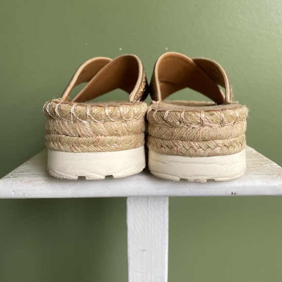 White Mountain sandals - Picture 8 of 8